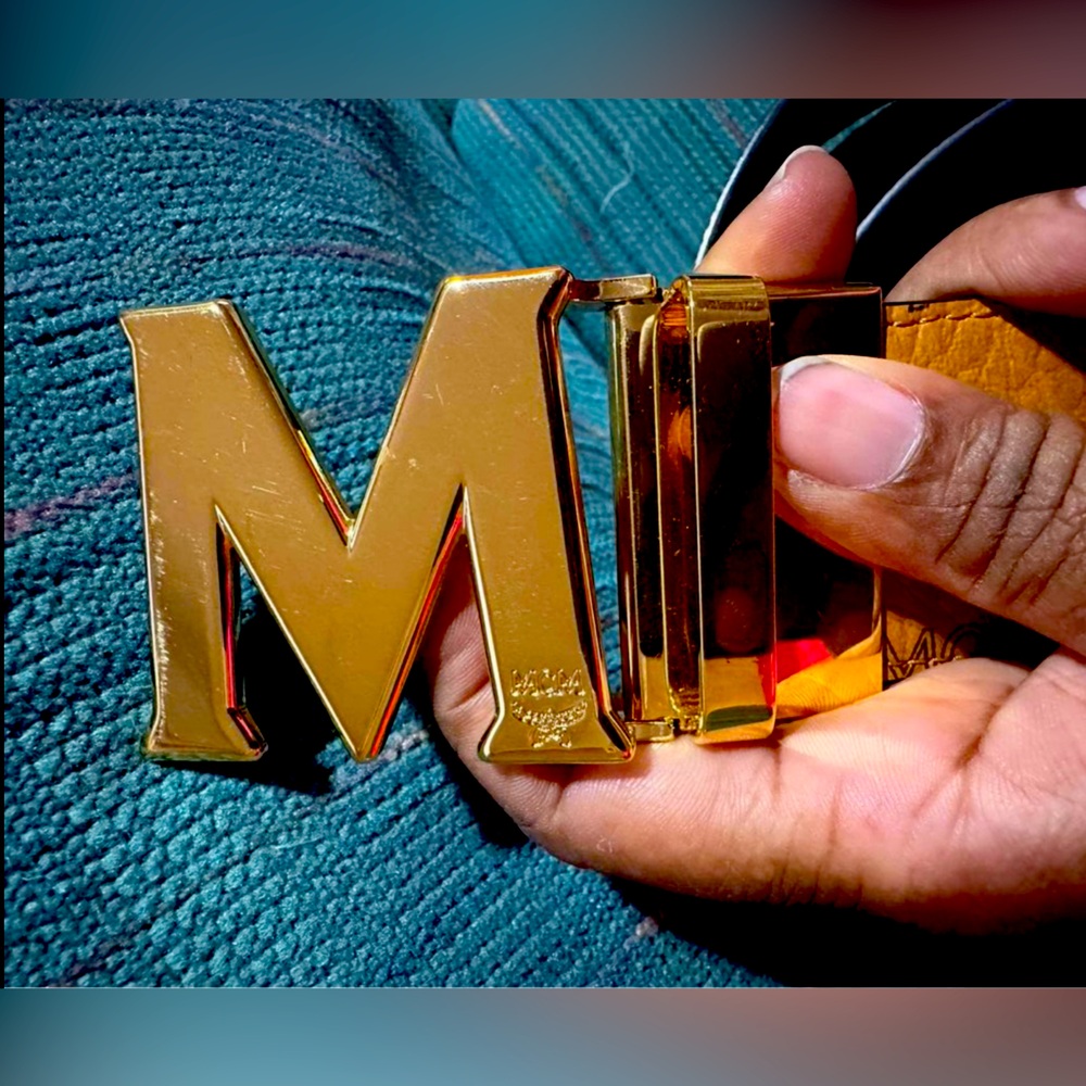MCM Claus M Reversible Belt Visetos 1.75W 51In/130Cm Cognac